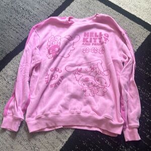 size medium Hello kitty crewneck worn once very comfortable